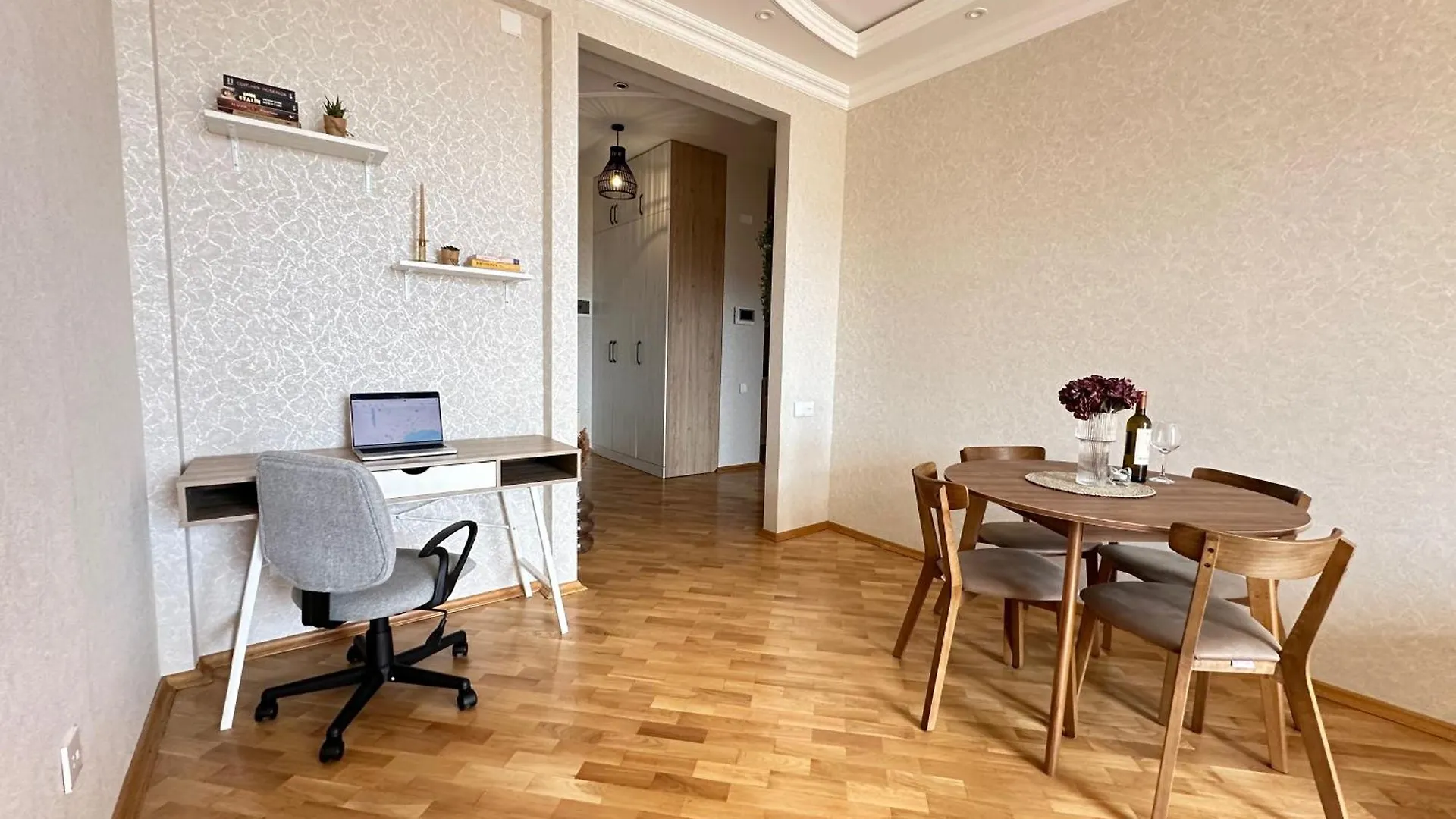 Panoramic City View Apartment With Playstation 5 Baku Azerbaijan